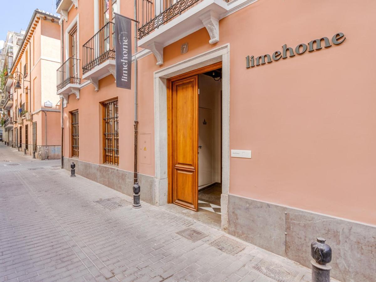 Limehome Granada Calle Mirasol Bagian luar foto