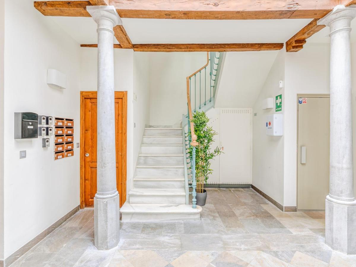 Limehome Granada Calle Mirasol Bagian luar foto